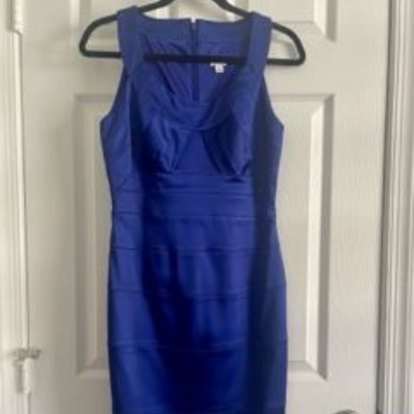 Cache Royal Blue Satin Sleeveless Sheath Cocktail Dress Sz 6 - Picture 1 of 3